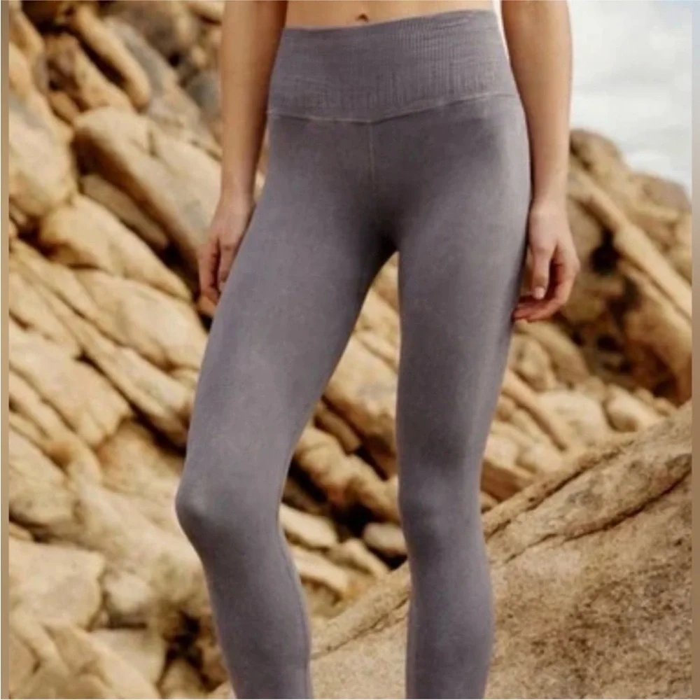 🆕 Free People Movement Shanti 7/8 Leggings - M/L - Picture 2 of 2